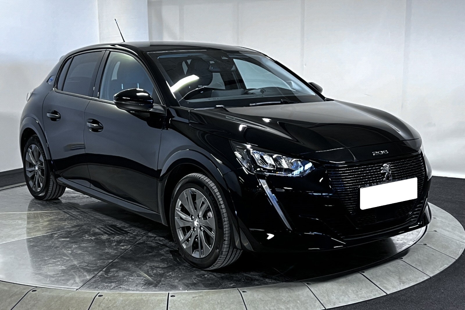 PEUGEOT E-208 136CH GT - Image 5