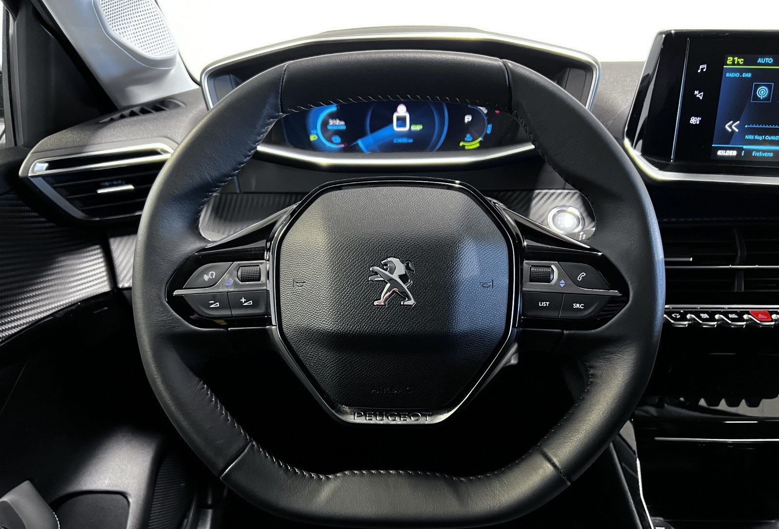 PEUGEOT E-208 136CH GT - Image 14