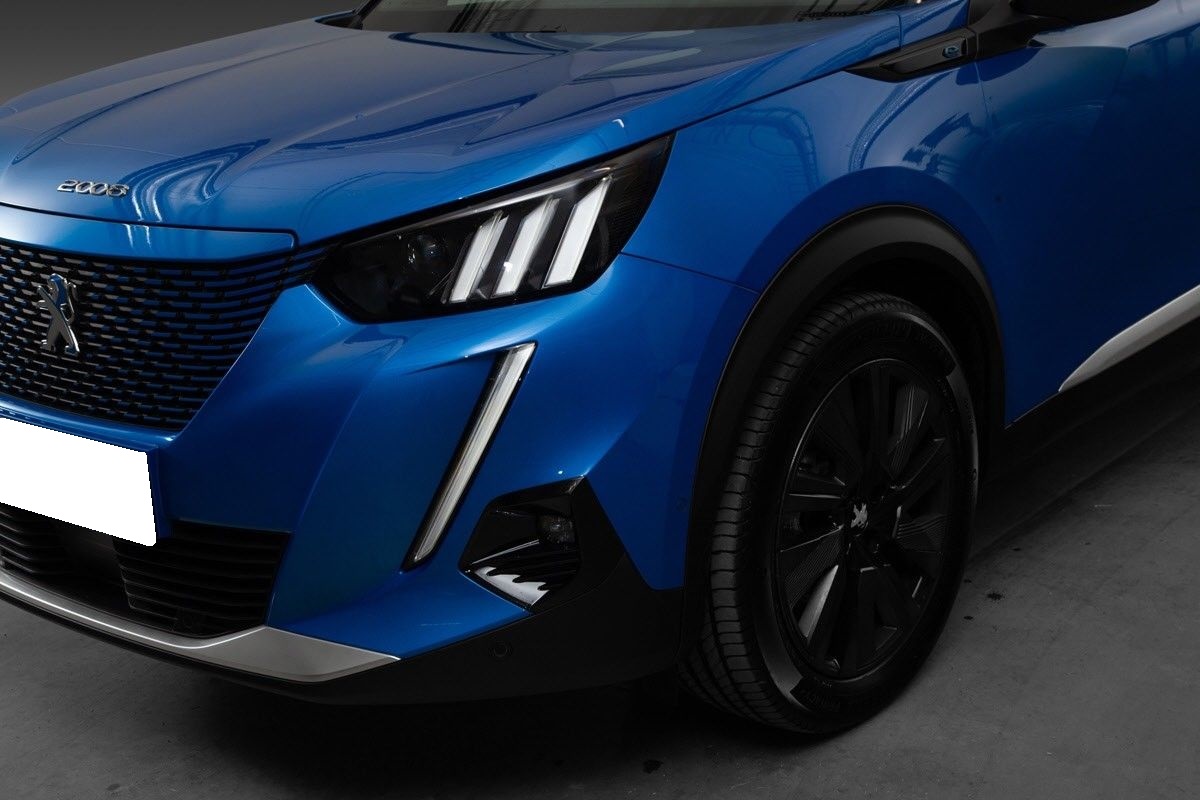 PEUGEOT 2008 II E-2008 136 CH GT - Image 3