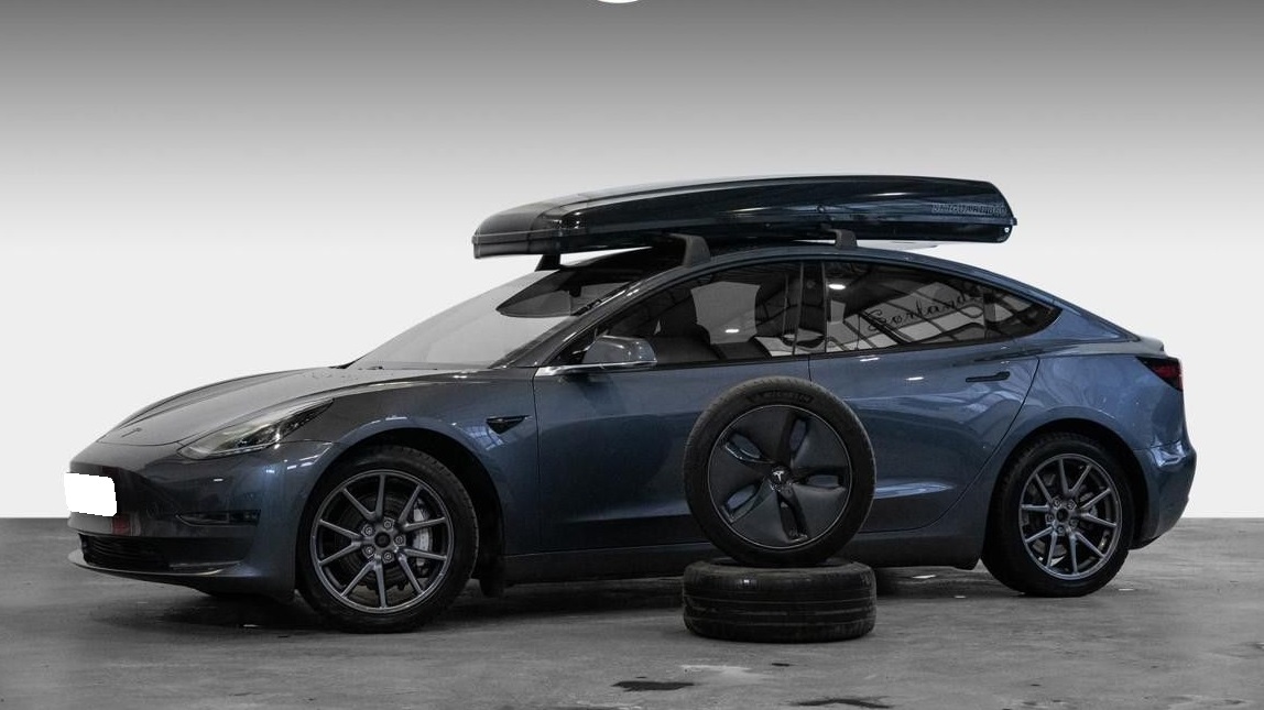 TESLA MODEL 3 LONG RANGE