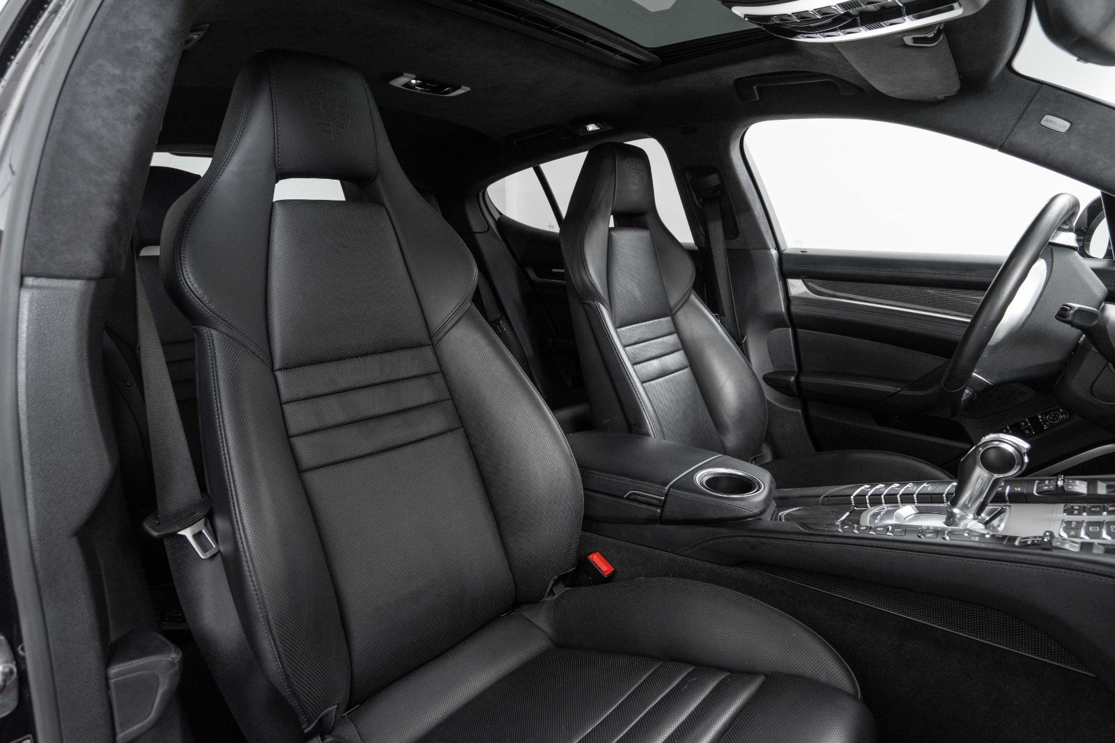 PORSCHE PANAMERA 4.8 V8 500 TURBO - Image 9