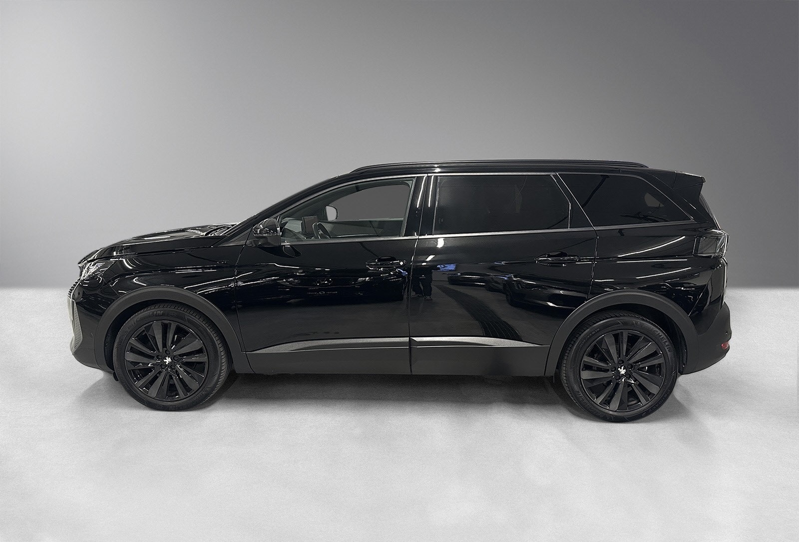 PEUGEOT 5008 II 1.5 BLUEHDi 130CH S&S GT PACK EAT8 BLACK PACK - Image 4