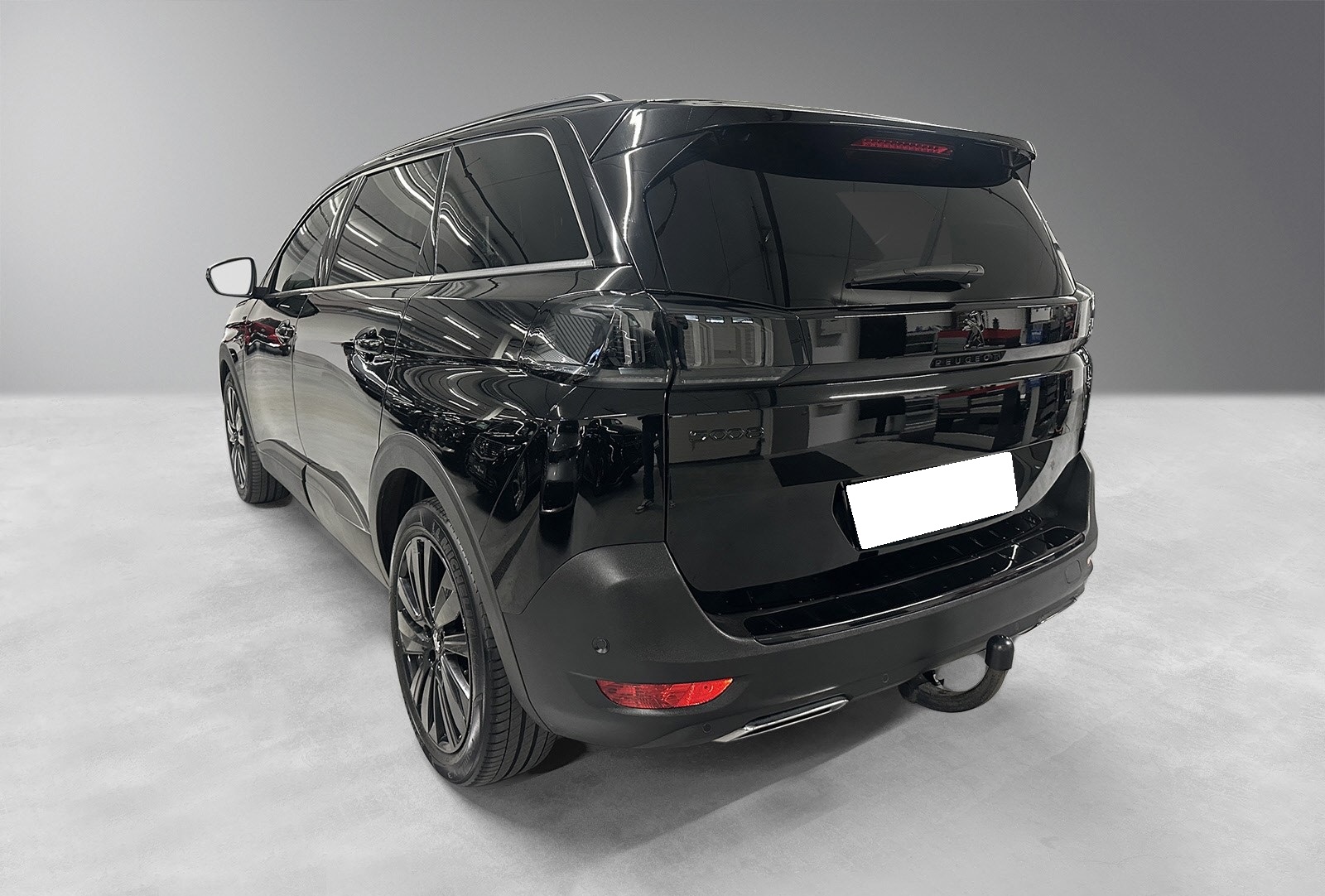 PEUGEOT 5008 II 1.5 BLUEHDi 130CH S&S GT PACK EAT8 BLACK PACK - Image 6