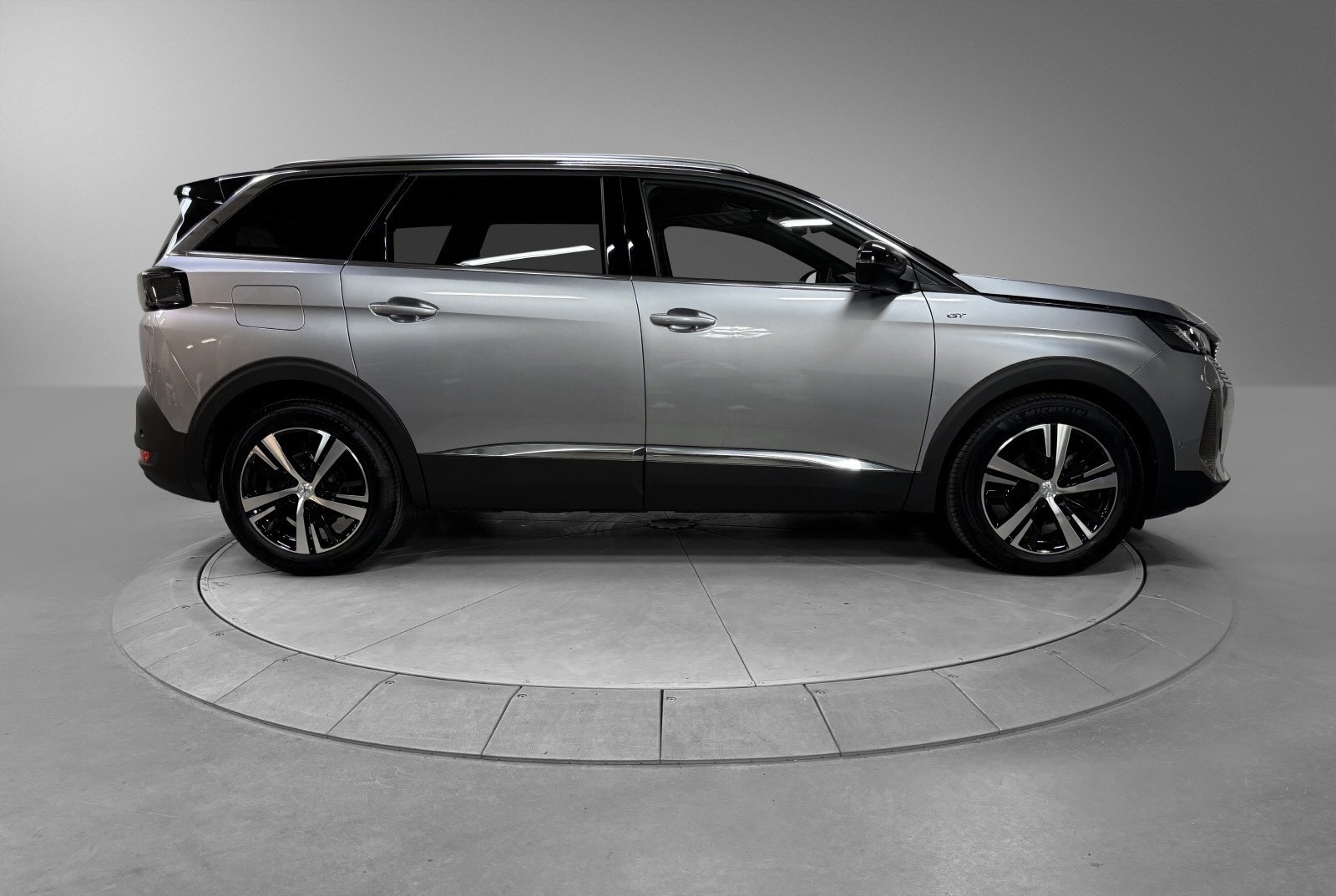 PEUGEOT 5008 II 1.5 BLUEHDi 130CH S&S GT PACK EAT8 - Image 3