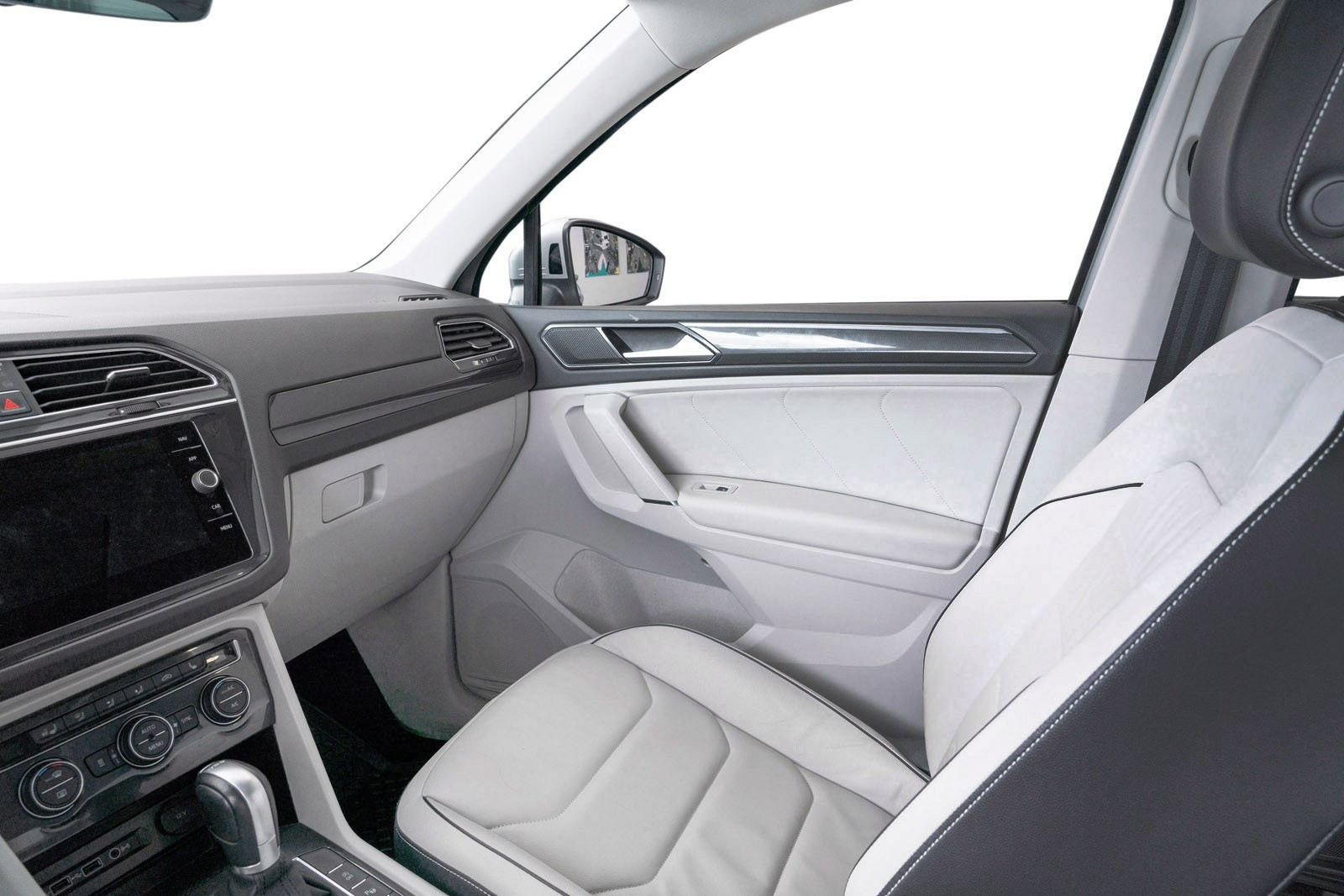 VOLKSWAGEN TIGUAN 2.0 TDI 190CH CARAT EXCLUSIVE 4MOTION DSG7 - Image 11