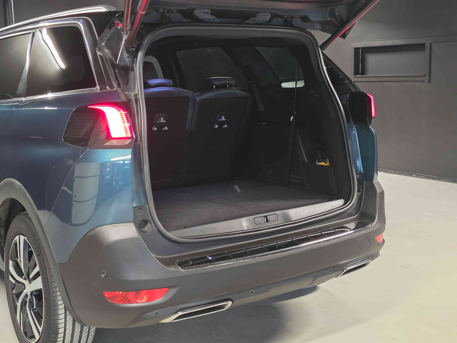 PEUGEOT 5008 II 1.5 BLUEHDI S&S GT LINE - Image 3