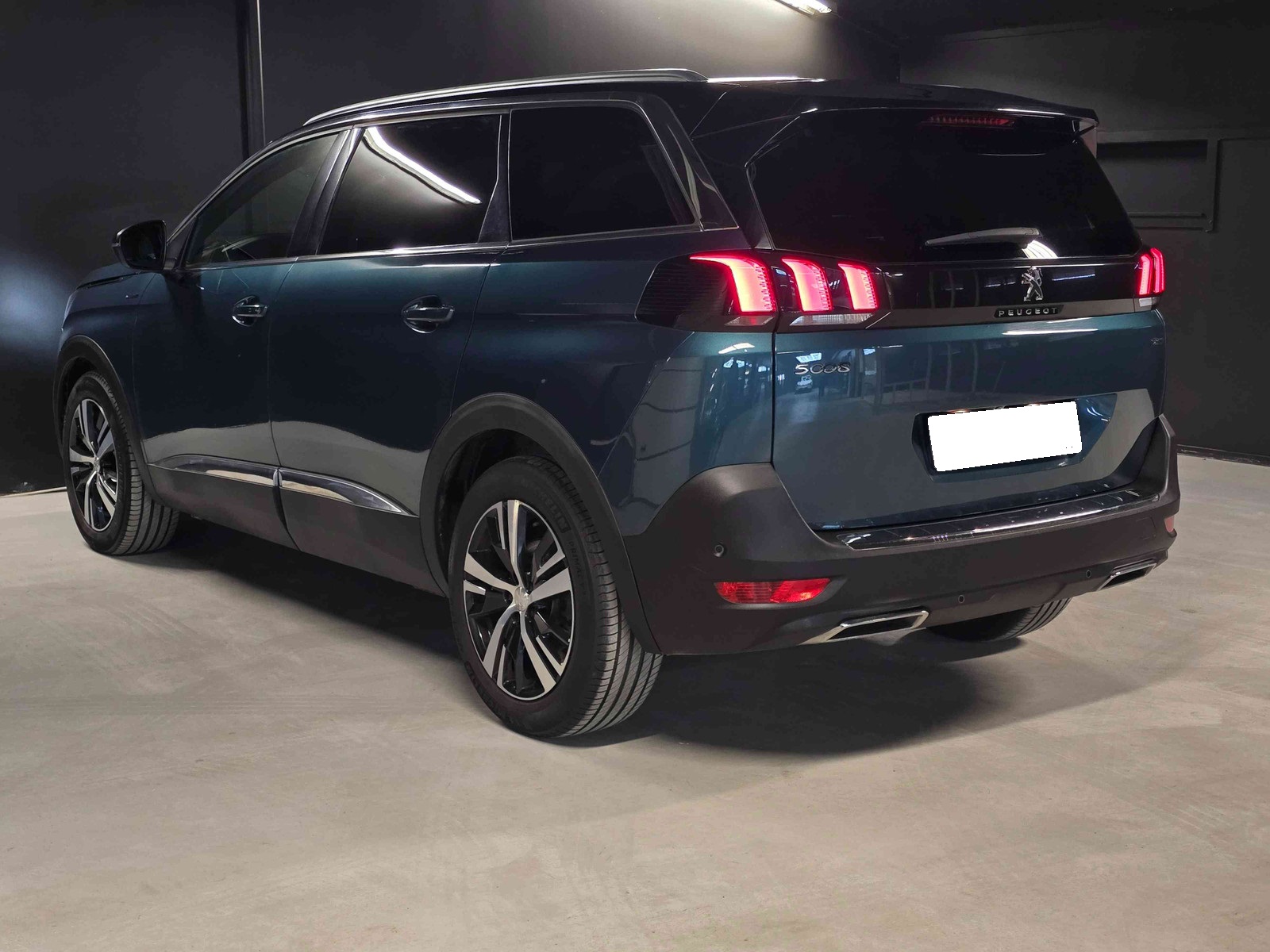 PEUGEOT 5008 II 1.5 BLUEHDI S&S GT LINE - Image 8