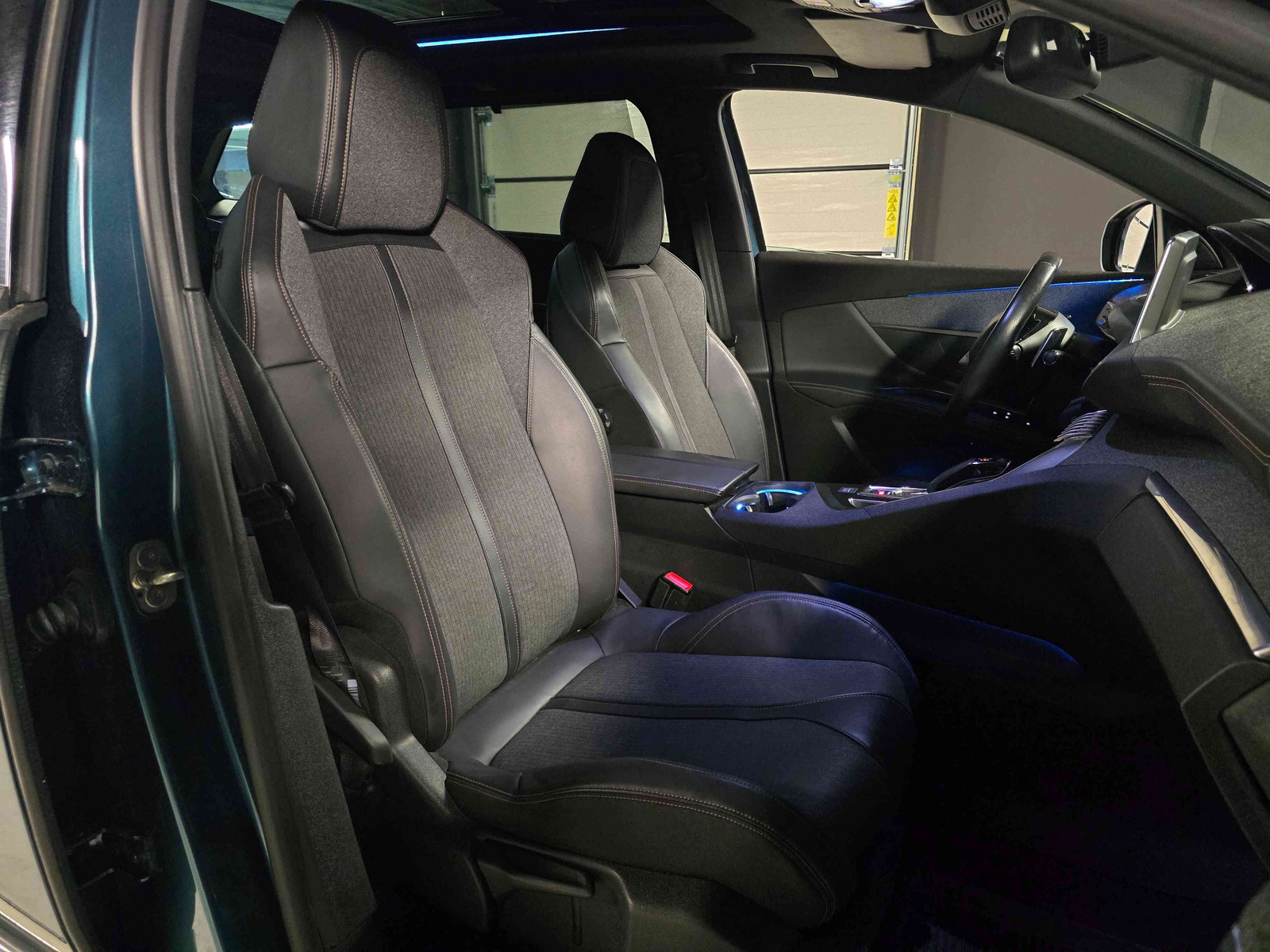 PEUGEOT 5008 II 1.5 BLUEHDI S&S GT LINE - Image 13