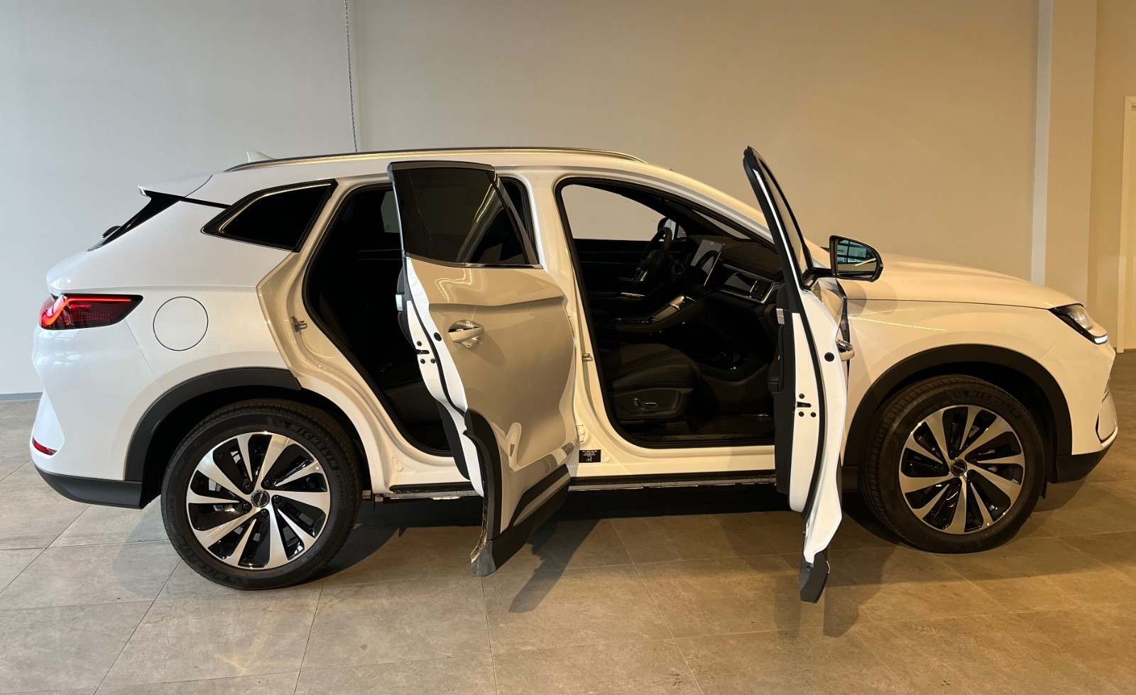 BYD SEAL U DESIGN - Image 7