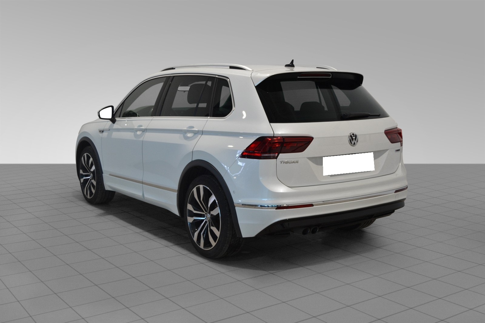 VOLKSWAGEN TIGUAN 2.0 TDI 190CH CARAT EXCLUSIVE 4MOTION DSG7 - Image 2