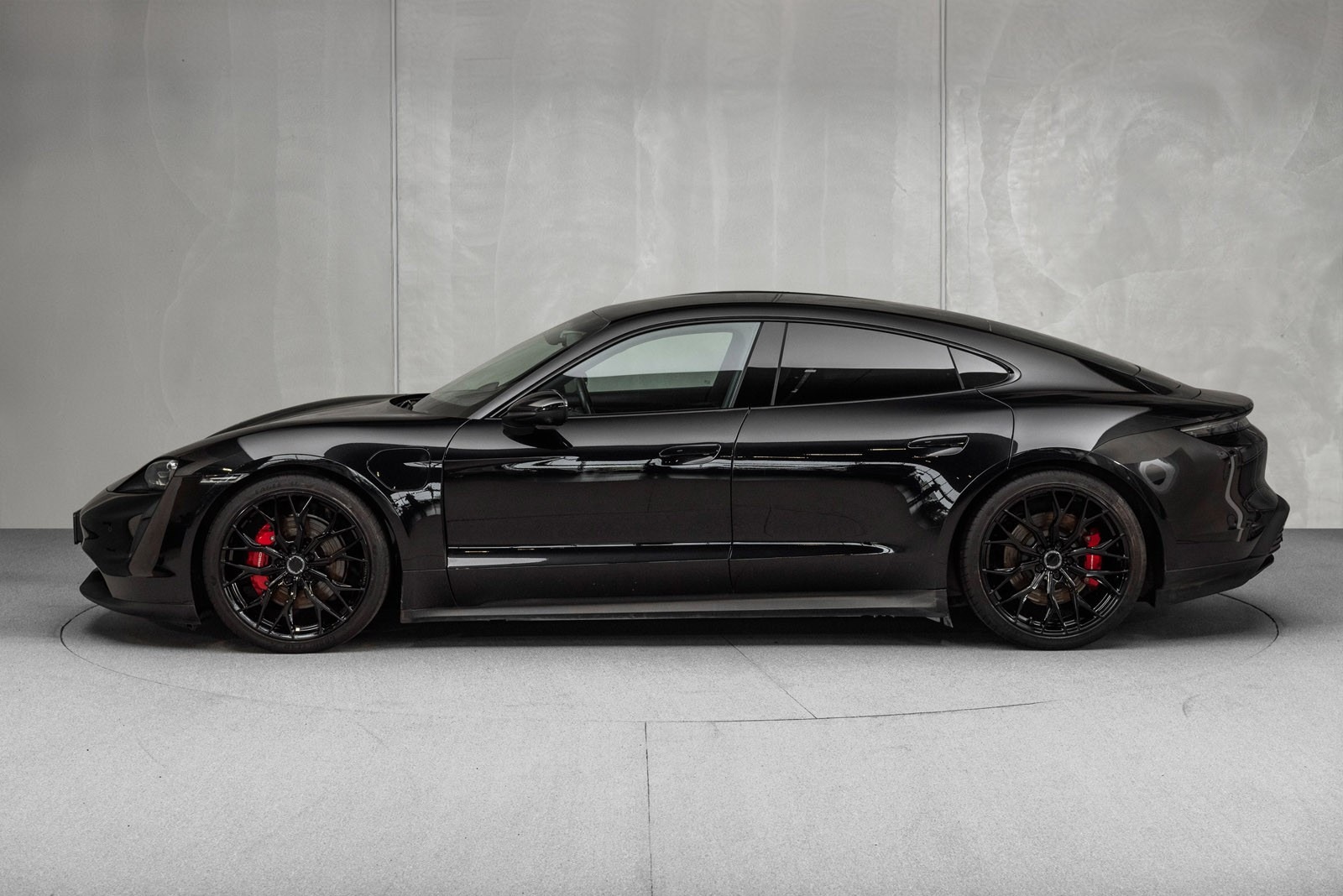 PORSCHE TAYCAN 4S PERFORMANCE PLUS - Image 2