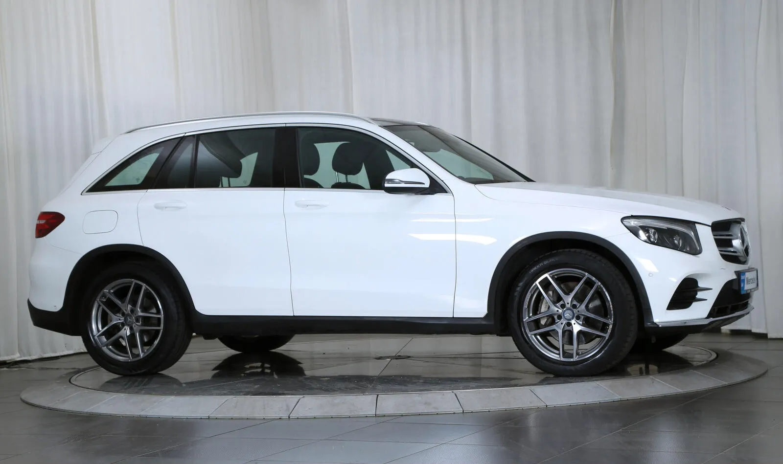 MERCEDES-BENZ GLC 220 D 4MATIC 9G-TRONIC - Image 2