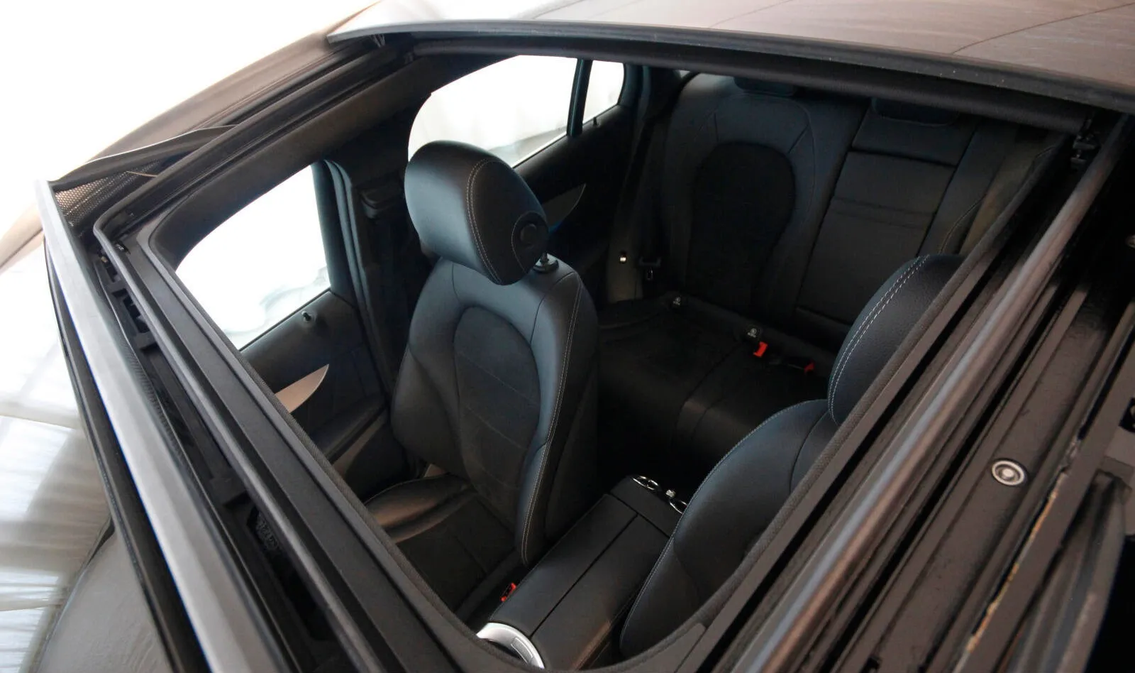 MERCEDES-BENZ GLC 220 D 4MATIC 9G-TRONIC - Image 14