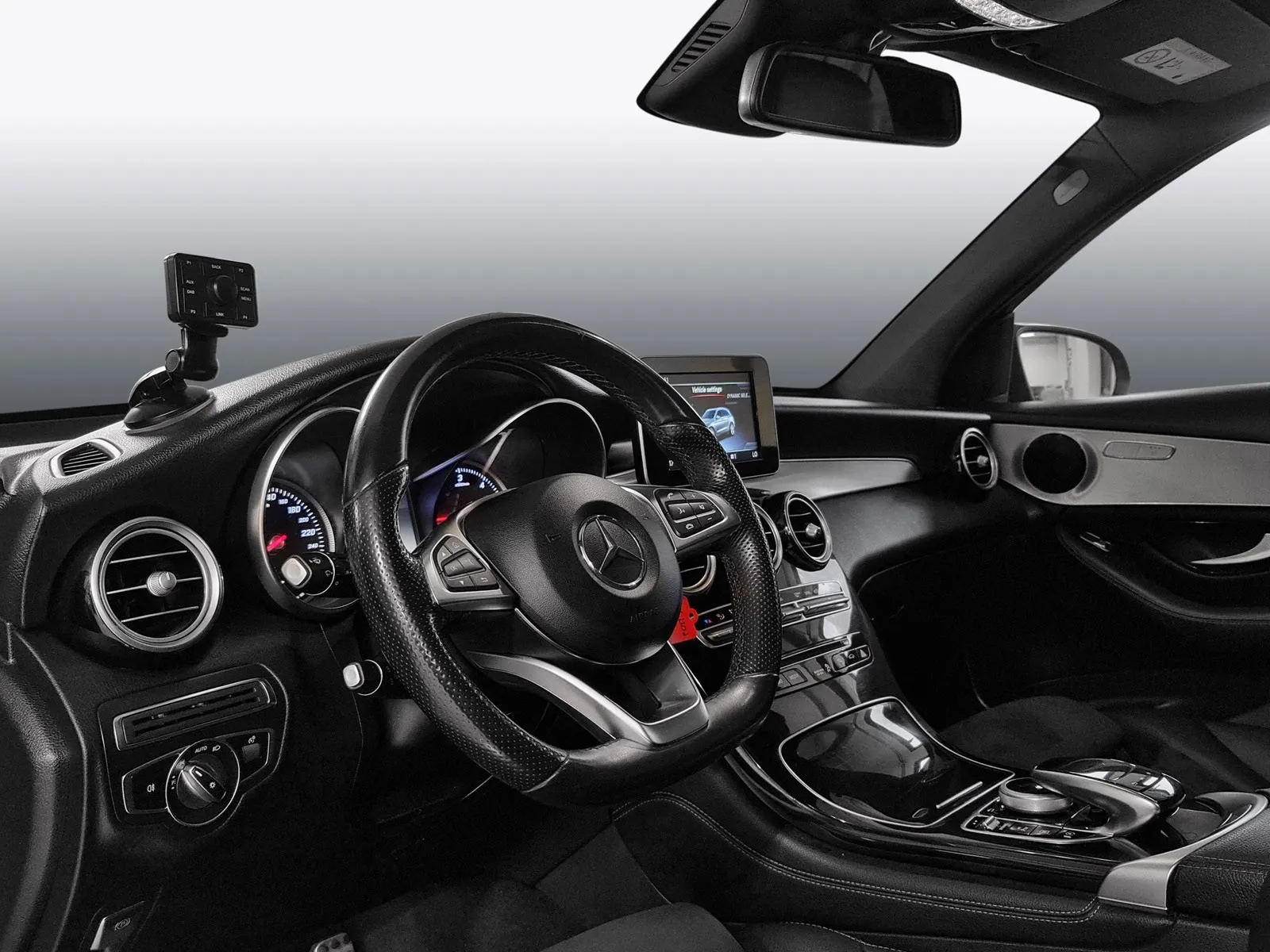 MERCEDES-BENZ GLC 220 D 4MATIC 9G-TRONIC - Image 12