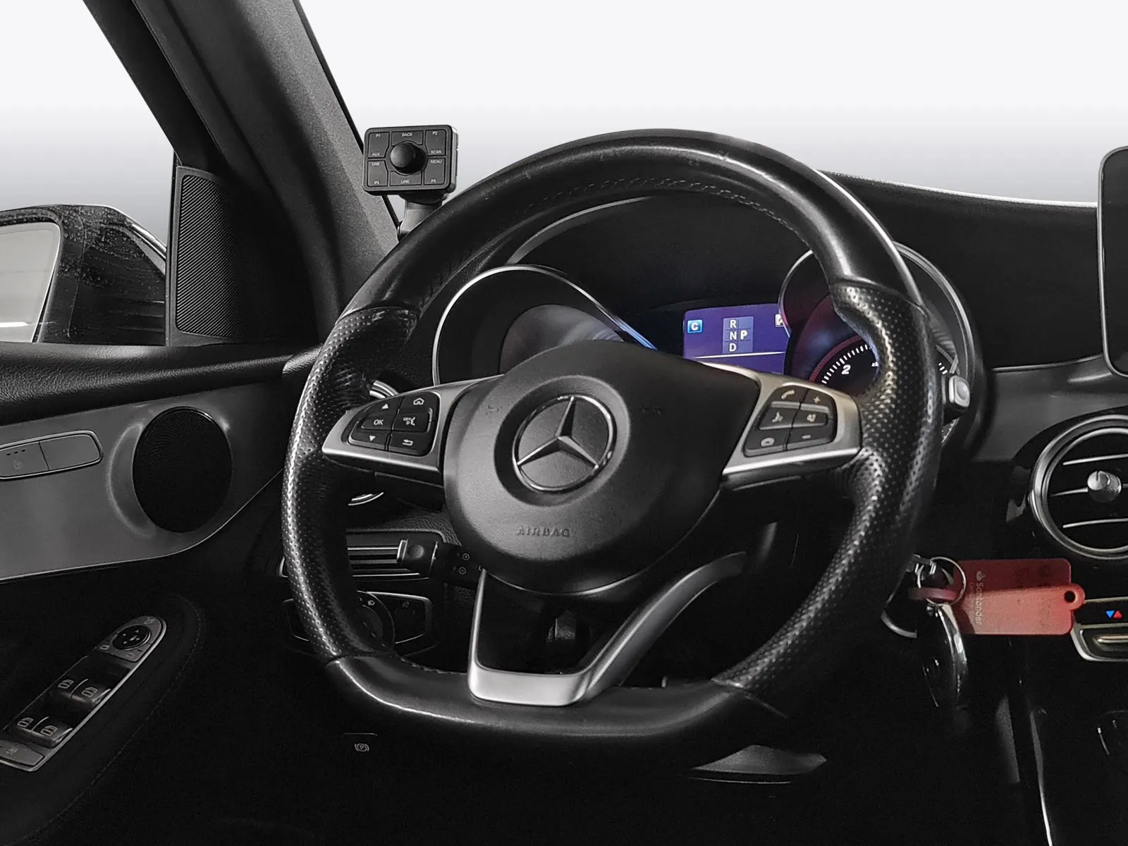 MERCEDES-BENZ GLC 220 D 4MATIC 9G-TRONIC - Image 16