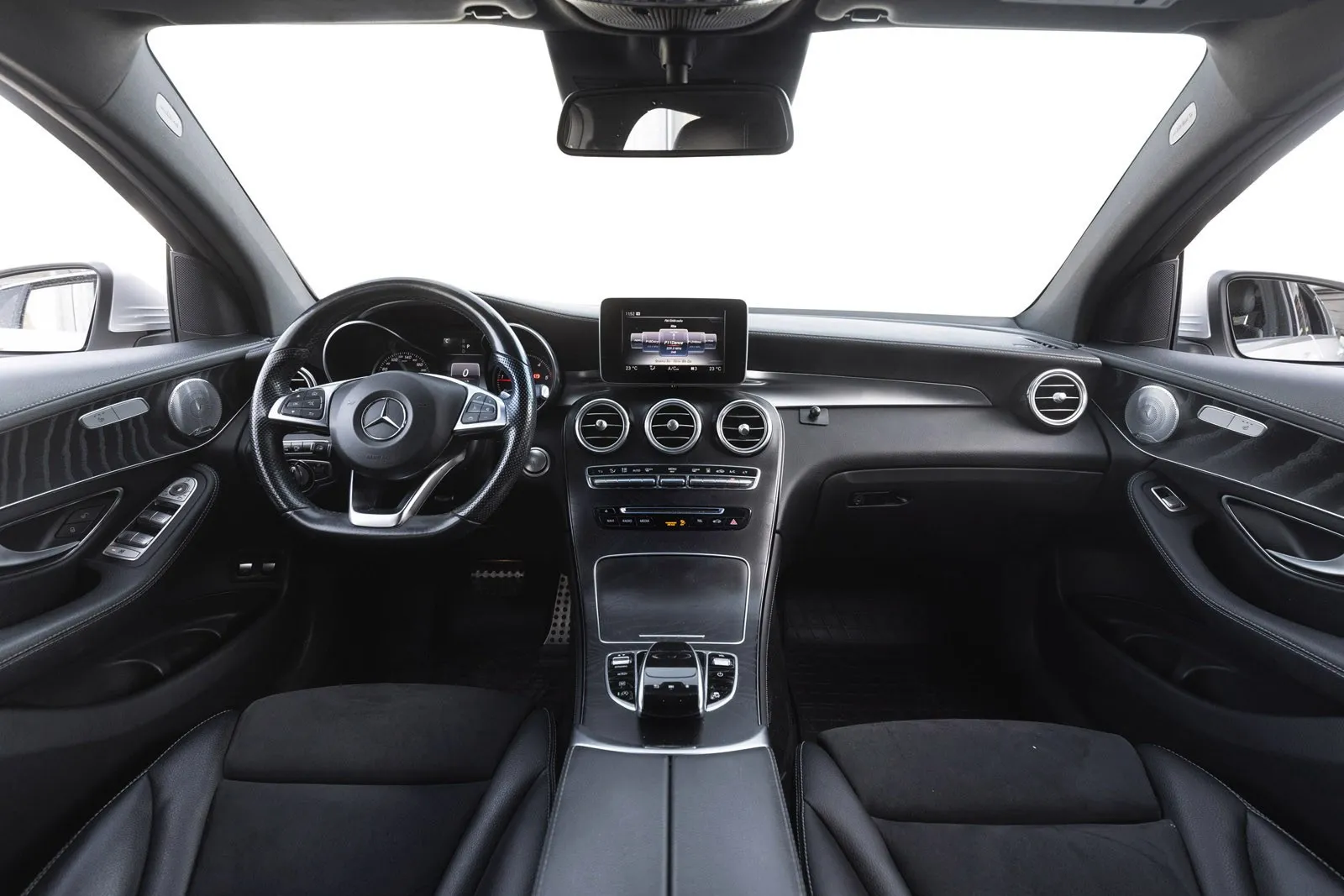 MERCEDES-BENZ GLC COUPE II 220 D AMG LINE 4MATIC 9G-TRONIC - Image 10