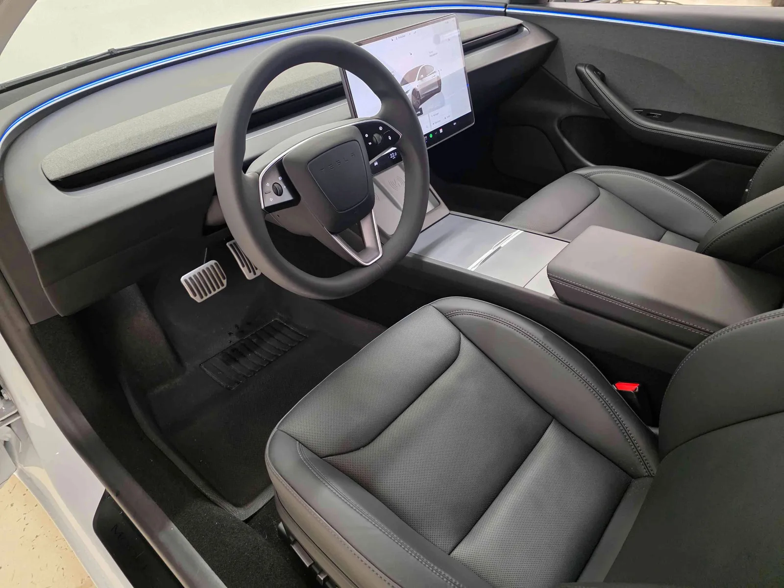 TESLA MODEL 3 HIGHLAND AWD DUAL MOTOR LONG RANGE - Image 13