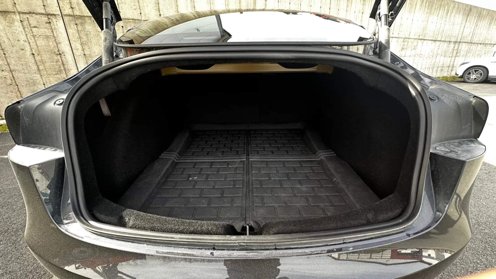 TESLA MODEL 3 HIGHLAND AWD DUAL MOTOR LONG RANGE - Image 15