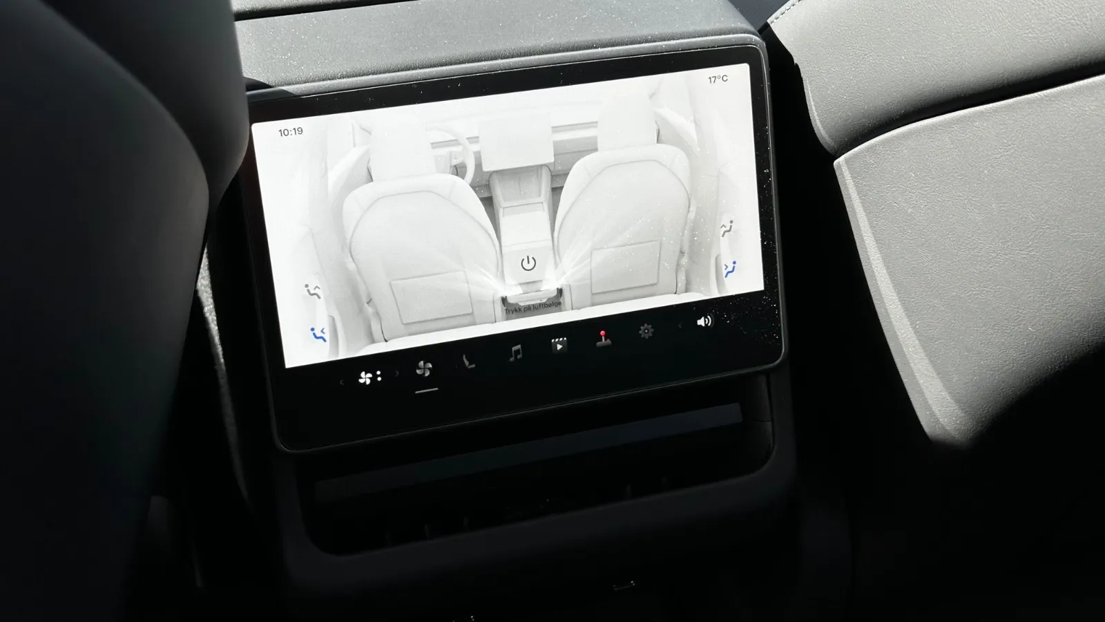 TESLA MODEL 3 HIGHLAND AWD DUAL MOTOR LONG RANGE - Image 17