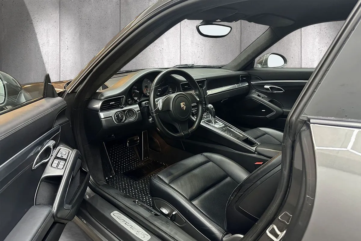 PORSCHE 911 COUPE CARRERA 4S PDK - Image 16