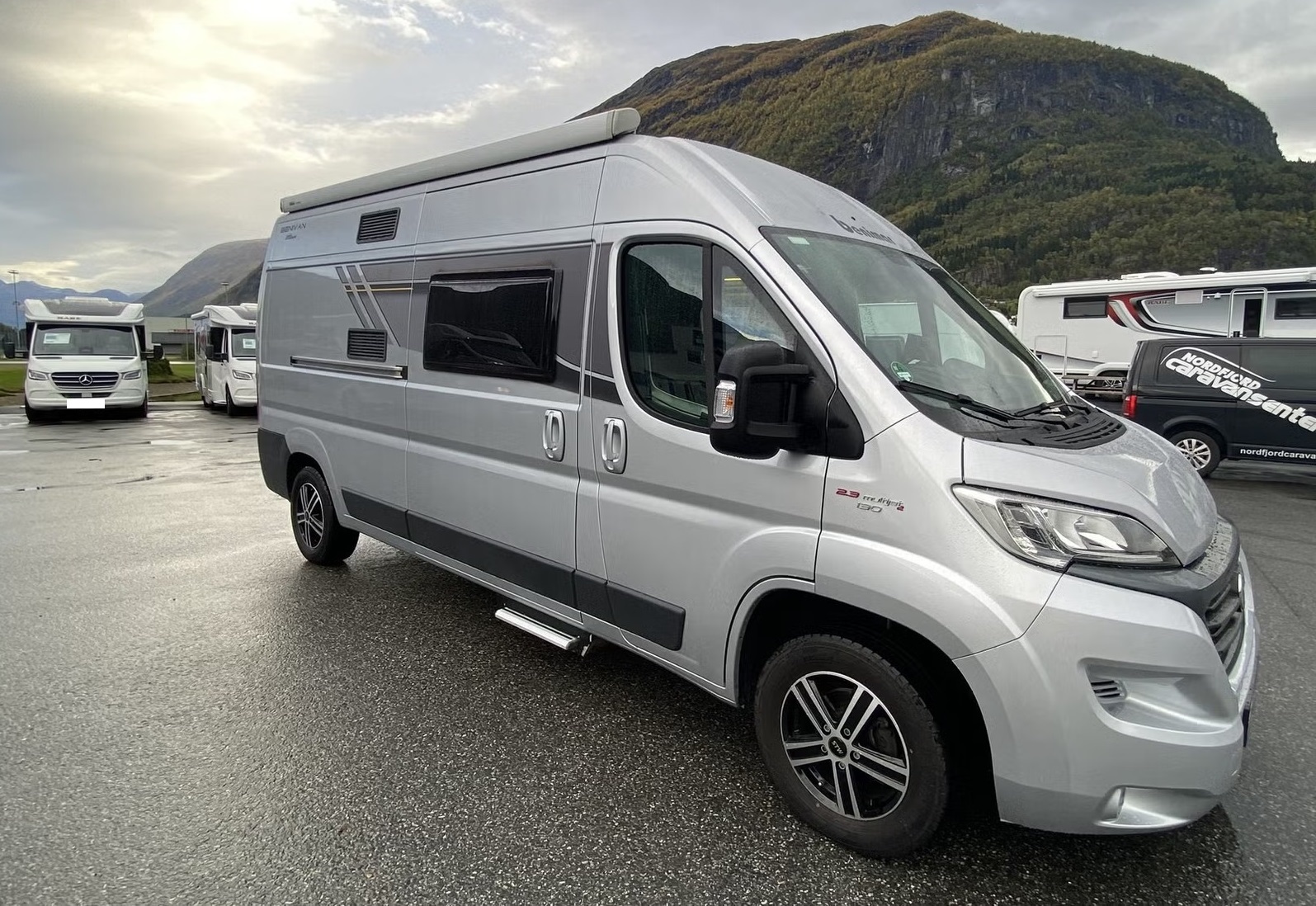 BENIMAR BENIVAN 116 - 04 COUCHAGES