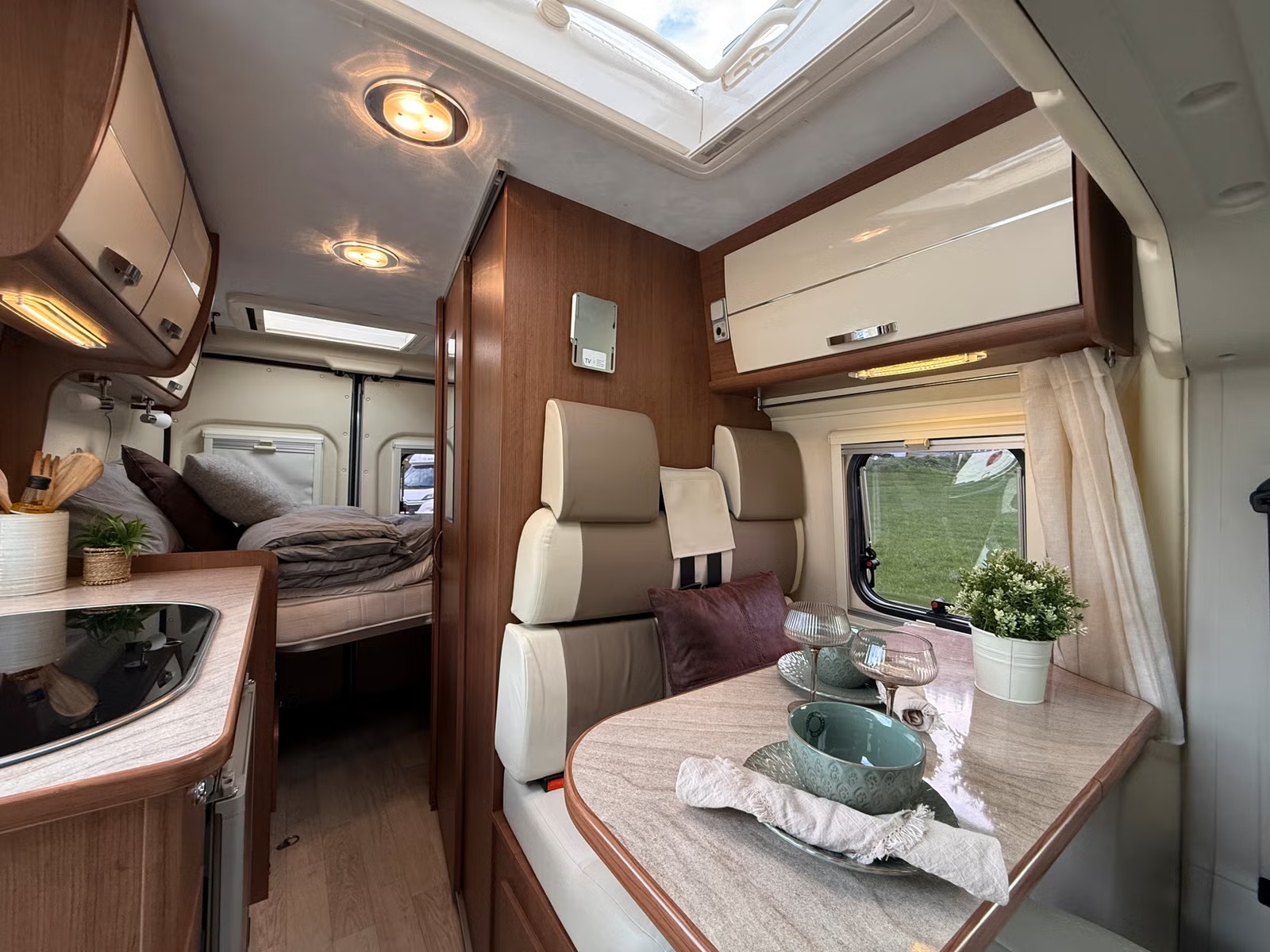 CHALLENGER VANY 02 S PRESTIGE - Image 16