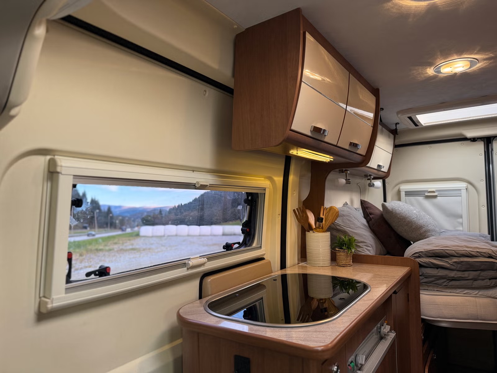 CHALLENGER VANY 02 S PRESTIGE - Image 19