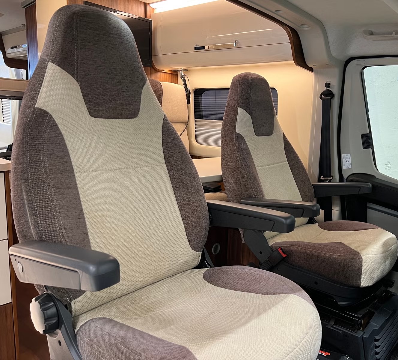 KARMANN MOBIL DAVIS 590 VIVA - 04 COUCHAGES - Image 12