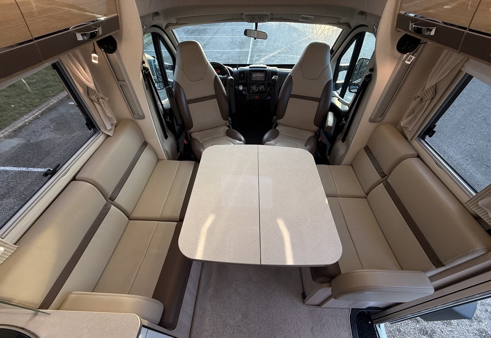 RAPIDO 7096 F - Image 9