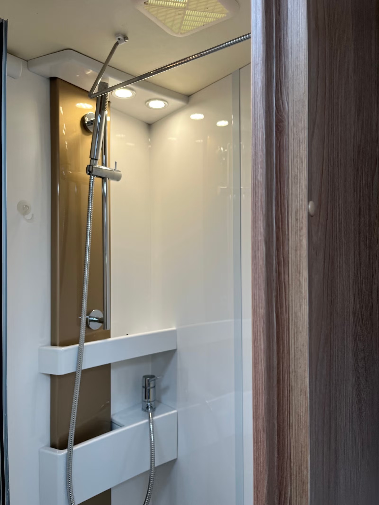 BÜRSTNER LYSEO TD 734 PRIVILEGE - Image 18