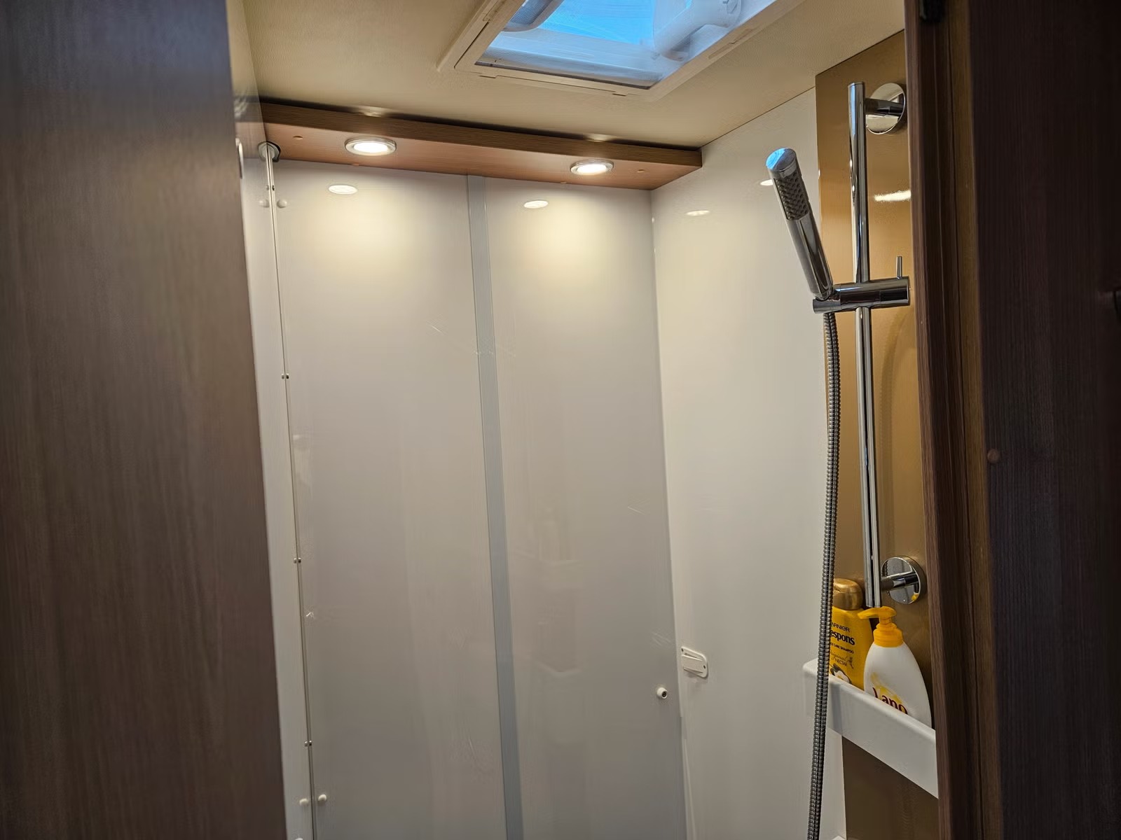 BÜRSTNER LYSEO PRIVILEGE TD 690 G - Image 11