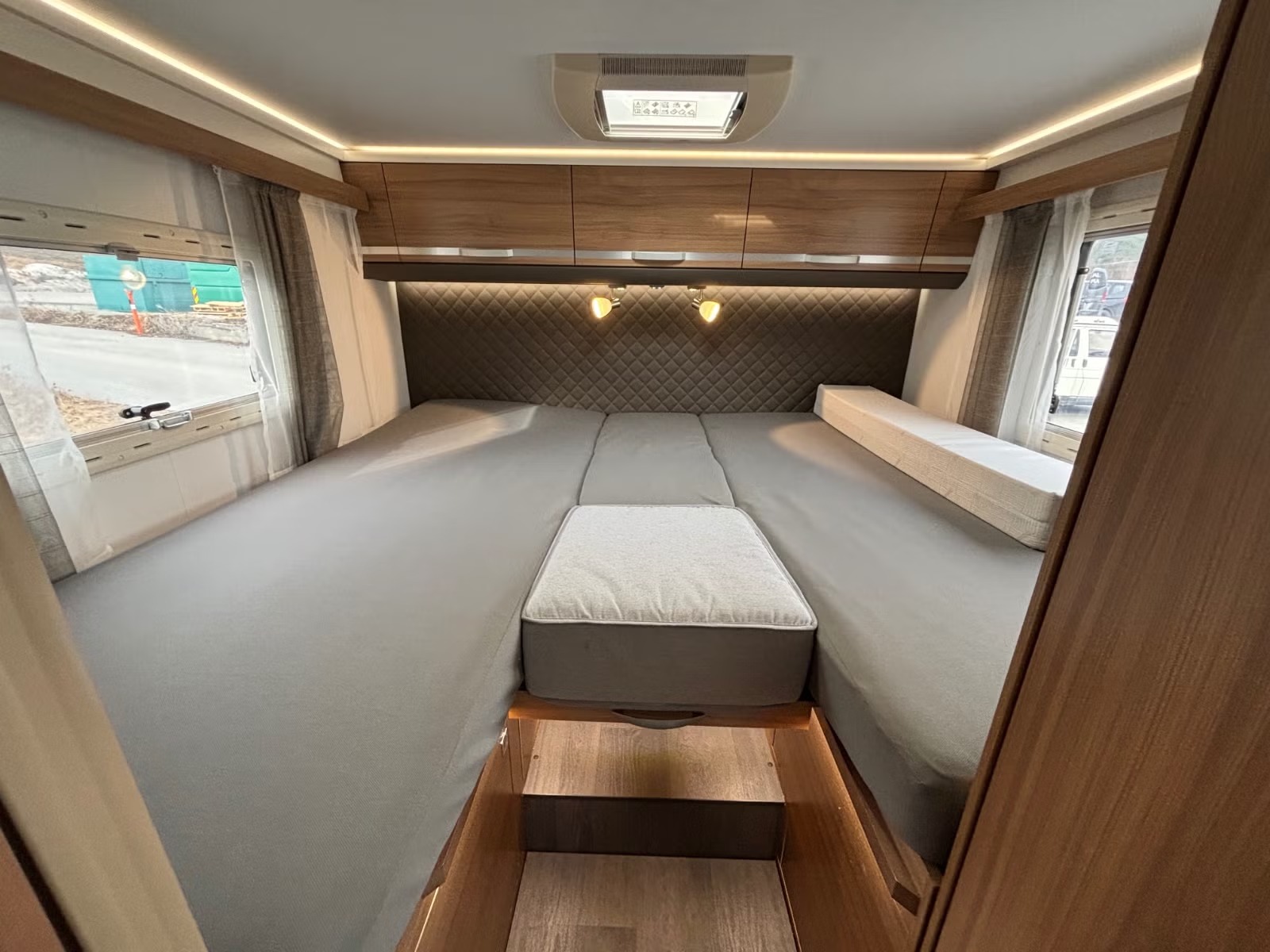 ADRIA CORAL S 670DL - Image 19