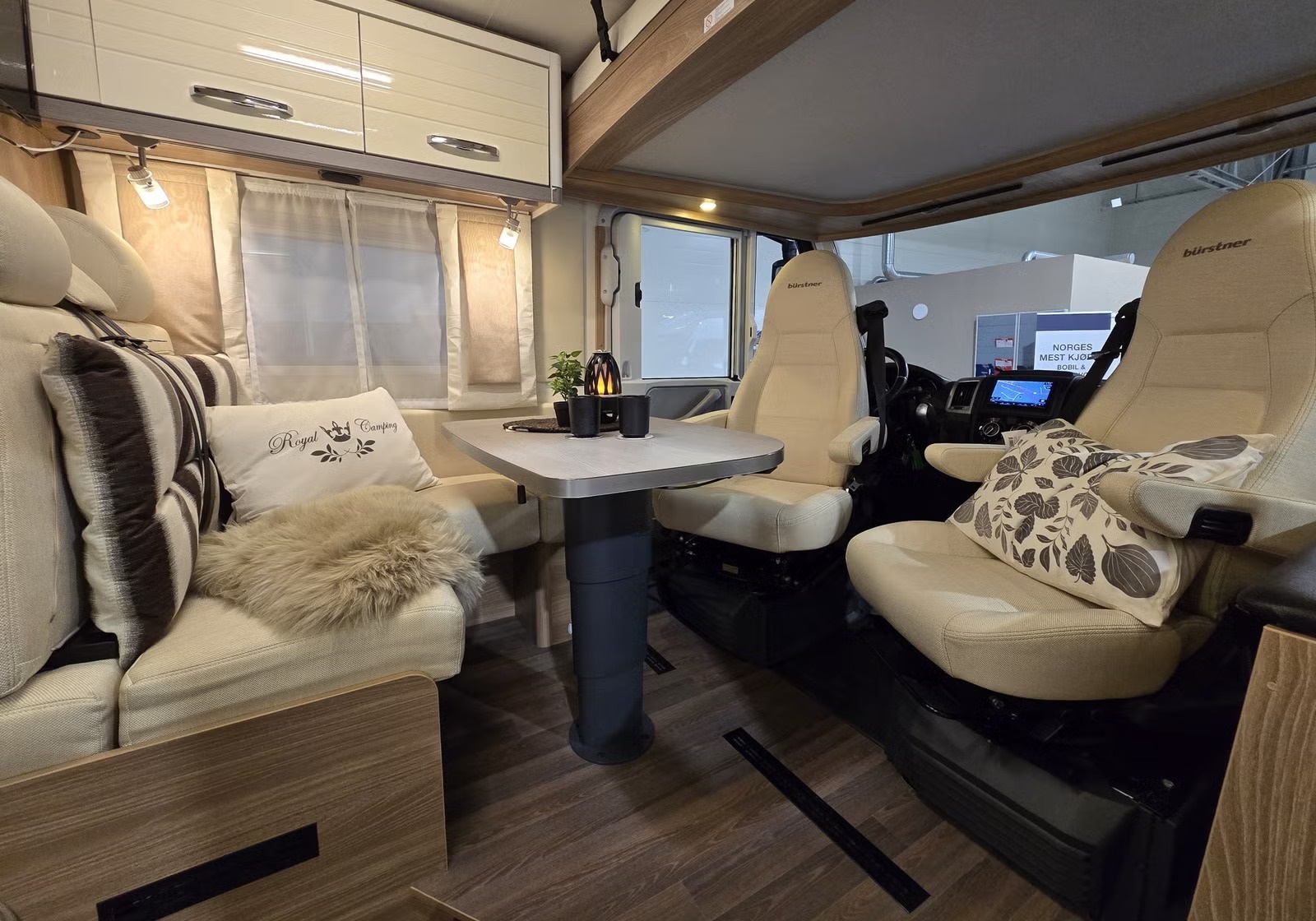 BÜRSTNER AVIANO 690 G - Image 8